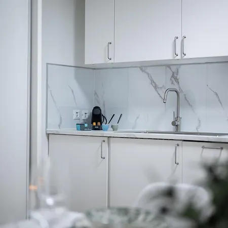 Le Jardin Deden Hyper Centre Bord De Terrasse *